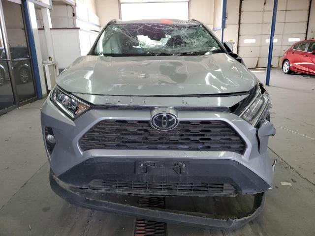 Photo 5 from auction – 2020 TOYOTA RAV4 XLE with VIN 2T3P1RFV8LW119577