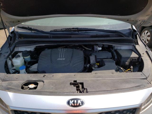 Photo 12 from auction – 2016 KIA SEDONA EX with VIN KNDMC5C17G6137129