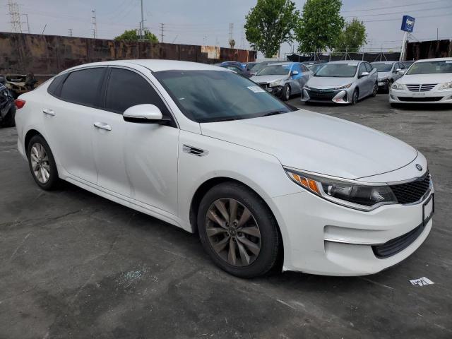 Photo 4 from auction – 2016 KIA OPTIMA LX with VIN 5XXGT4L32GG083359
