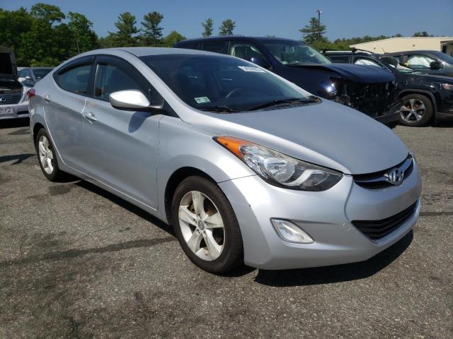 Photo 4 from auction – 2012 HYUNDAI ELANTRA GL with VIN 5NPDH4AE5CH130035
