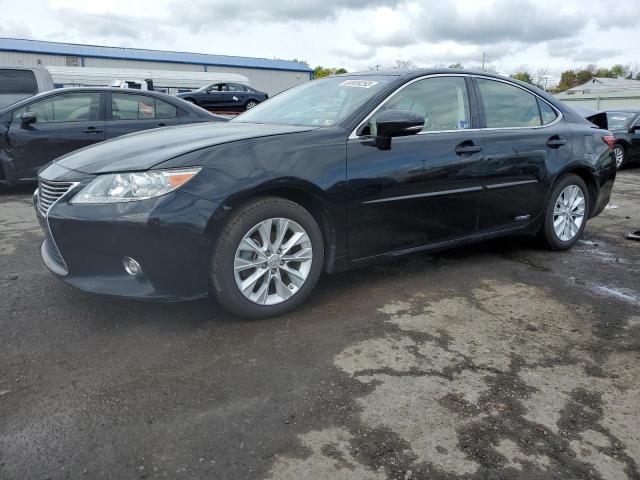 LEXUS ES 300H 2014 with VIN JTHBW1GG2E2044446 - Photo from auction