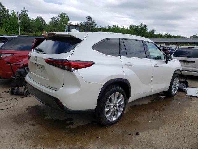 Photo 3 from auction – 2021 TOYOTA HIGHLANDER with VIN 5TDDZRBH0MS080272