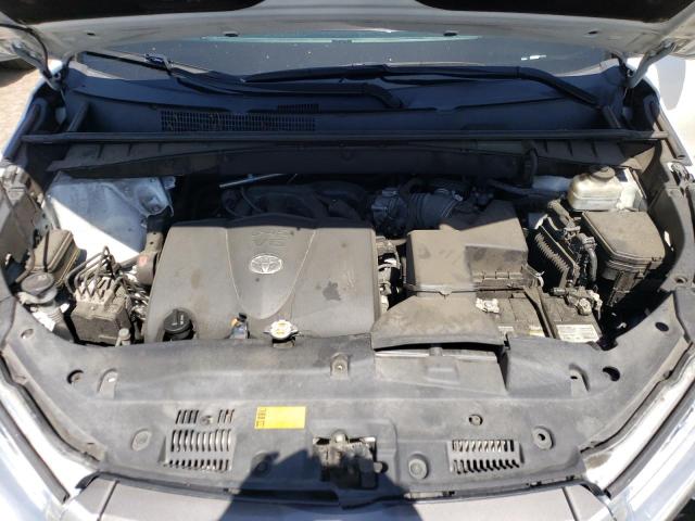 Photo 11 from auction – 2018 TOYOTA HIGHLANDER with VIN 5TDJZRFH6JS552578