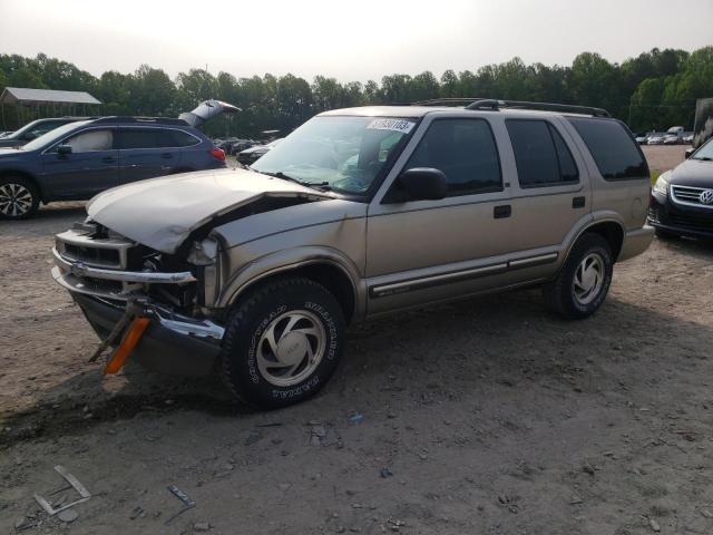 CHEVROLET BLAZER 2001 with VIN 1GNDT13W712180928 - Photo from auction