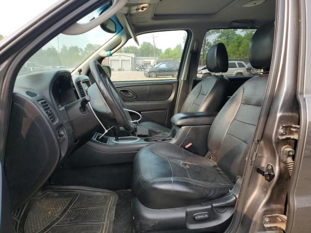 Photo 7 from auction – 2005 FORD ESCAPE LIM with VIN 1FMYU94185KC70566