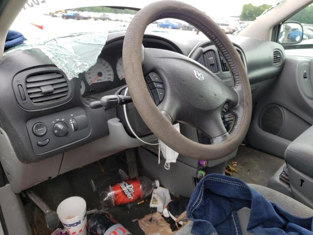 Photo 8 from auction – 2005 DODGE GRAND CARA with VIN 2D4GP44L95R240279