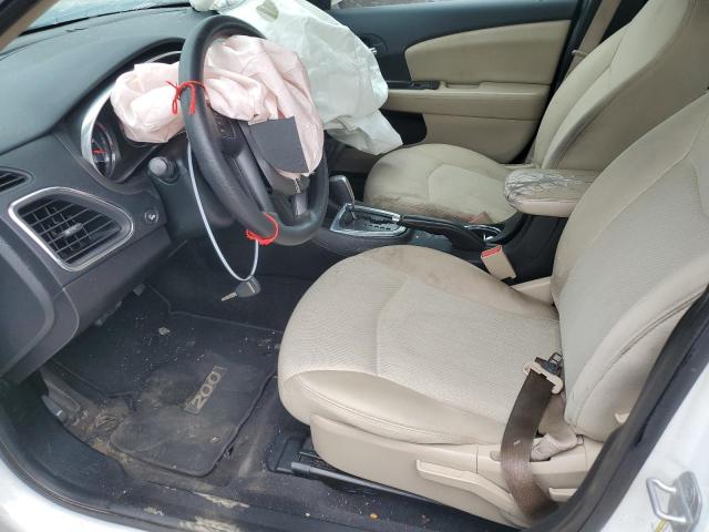 Photo 7 from auction – 2013 CHRYSLER 200 LX with VIN 1C3CCBAB5DN684735