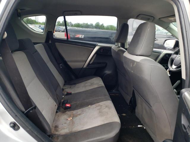 Photo 10 from auction – 2015 TOYOTA RAV4 LE with VIN JTMZFREV5FD050361