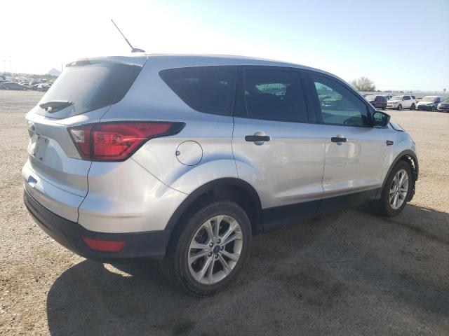 Photo 3 from auction – 2019 FORD ESCAPE S with VIN 1FMCU0F71KUB04655