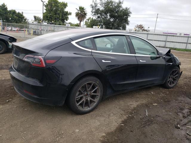 Photo 3 from auction – 2018 TESLA MODEL 3 with VIN 5YJ3E1EA5JF040048
