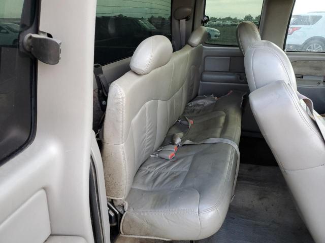 Photo 10 from auction – 2002 CHEVROLET SILVERADO with VIN 1GCEK19T82E144520