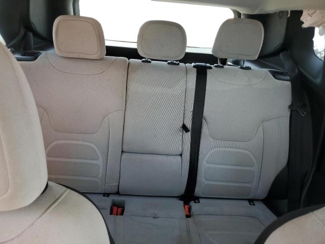 Photo 10 from auction – 2018 JEEP RENEGADE L with VIN ZACCJBBB1JPH36879