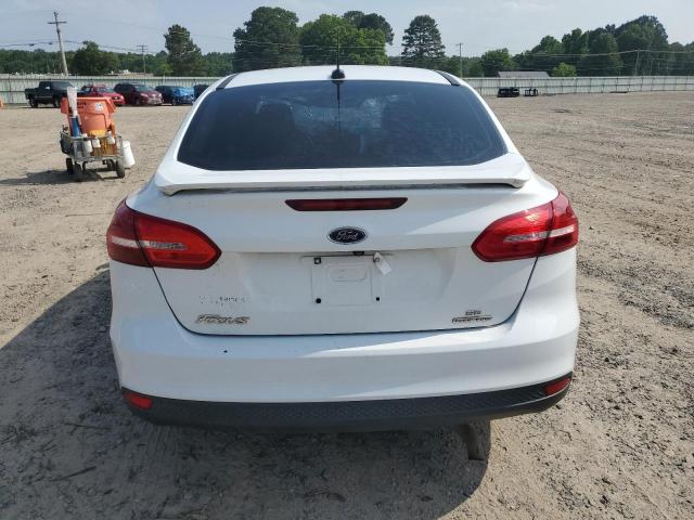 Photo 6 from auction – 2015 FORD FOCUS SE with VIN 1FADP3F21FL235107