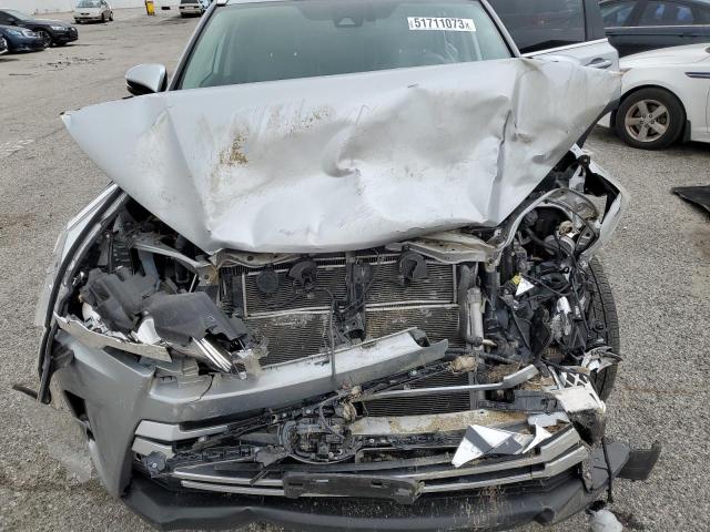 Photo 11 from auction – 2018 TOYOTA HIGHLANDER with VIN 5TDJGRFH9JS047768