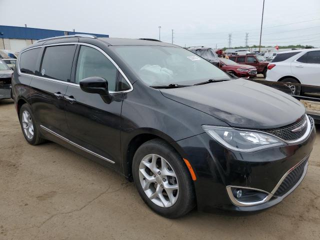 Photo 4 from auction – 2017 CHRYSLER PACIFICA T with VIN 2C4RC1EG5HR733642