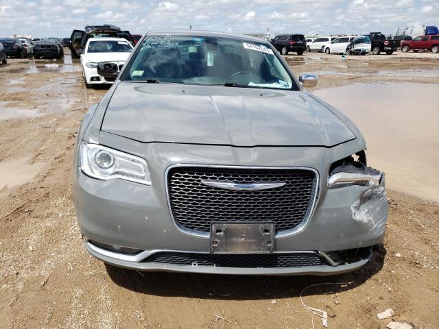 Photo 5 from auction – 2018 CHRYSLER 300 LIMITE with VIN 2C3CCAKG8JH177353