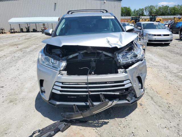 Zdjęcie 5 z aukcji – 2017 TOYOTA HIGHLANDER z VIN 5TDKZRFH9HS515460