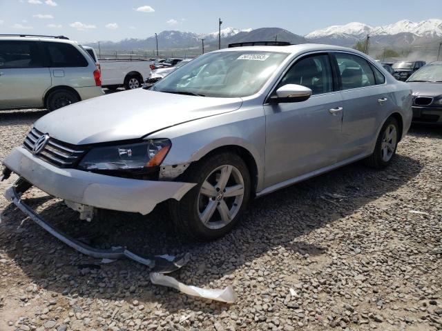 VOLKSWAGEN PASSAT SE 2012 with VIN 1VWBH7A36CC060979 - Photo from auction