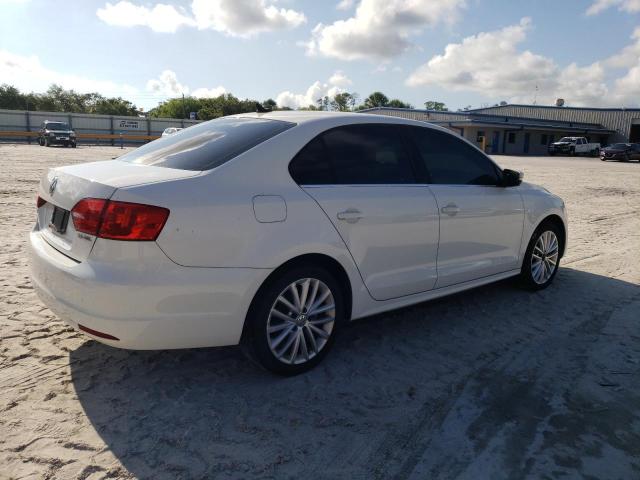 Photo 3 from auction – 2012 VOLKSWAGEN JETTA SEL with VIN 3VWLX7AJ5CM364762