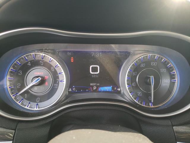 Photo 9 from auction – 2018 CHRYSLER 300 with VIN 2C3CCAAG0JH249843