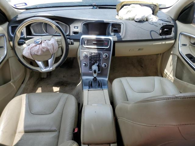 Photo 8 from auction – 2016 VOLVO V60 T5 PRE with VIN YV140MEK4G1292771
