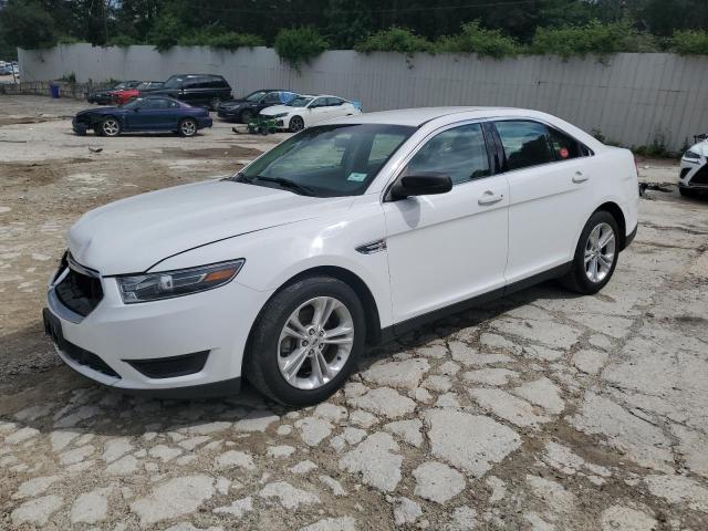 FORD TAURUS SE 2016 with VIN 1FAHP2D84GG146886 - Photo from auction