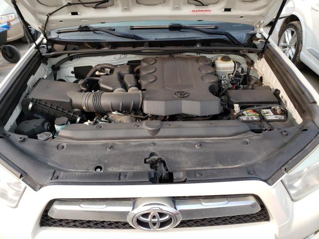 Photo 12 from auction – 2013 TOYOTA 4RUNNER SR with VIN JTEBU5JR4D5145277