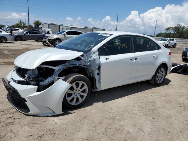 TOYOTA COROLLA LE 2022 with VIN JTDEPMAE8N3010025 - Photo from auction