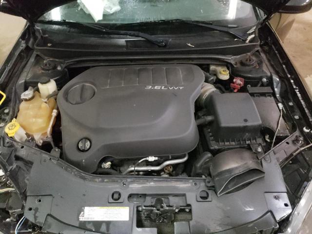 Photo 11 from auction – 2013 CHRYSLER 200 LIMITE with VIN 1C3CCBCG2DN611671