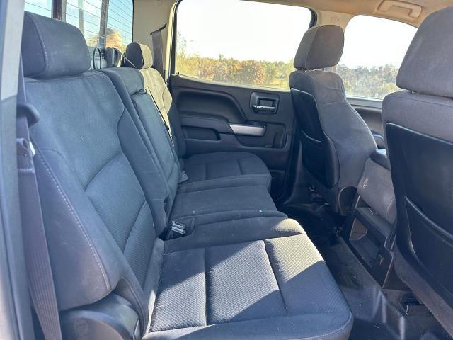 Photo 6 from auction – 2015 CHEVROLET SILVERADO with VIN 3GCUKREC4FG293392