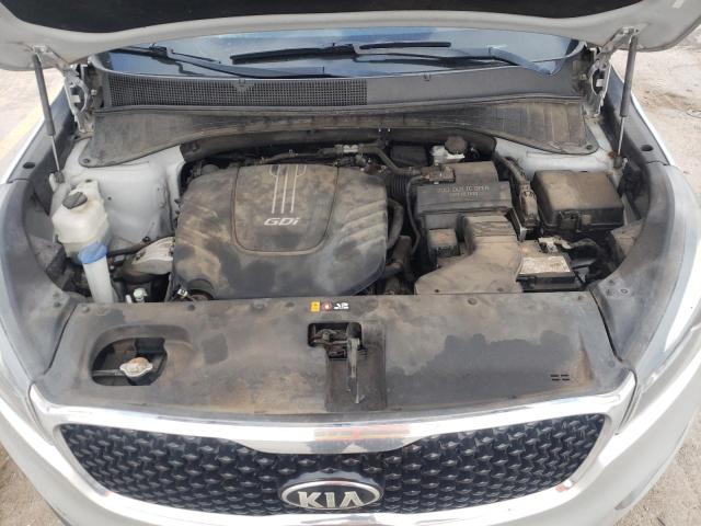Photo 12 from auction – 2017 KIA SORENTO EX with VIN 5XYPHDA5XHG295266