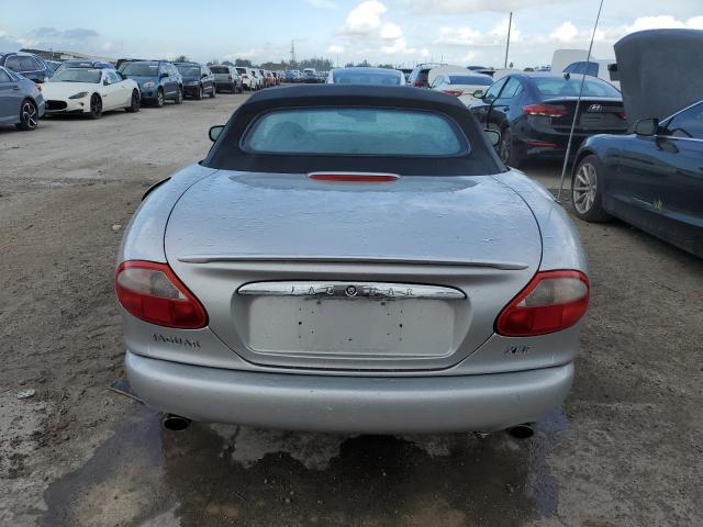 Photo 6 from auction – 2000 JAGUAR XKR with VIN SAJJA42B7YPA10460