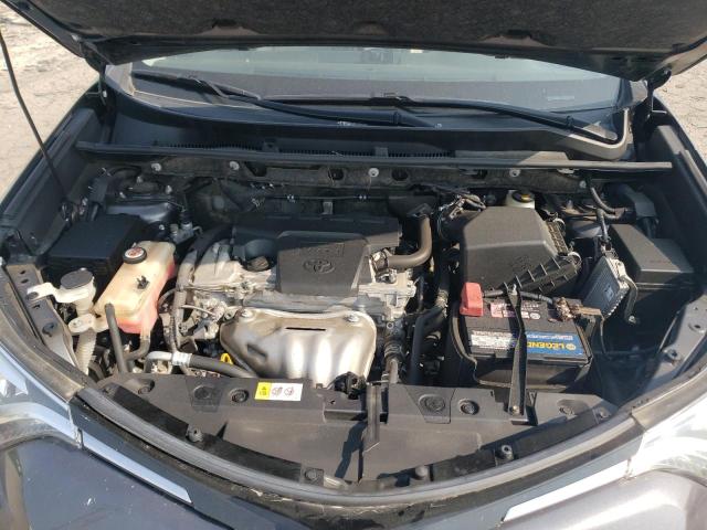 Photo 12 from auction – 2017 TOYOTA RAV4 LIMIT with VIN JTMYFREV6HJ136939