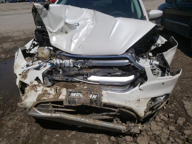 Photo 12 from auction – 2017 FORD ESCAPE SE with VIN 1FMCU9G98HUC07794