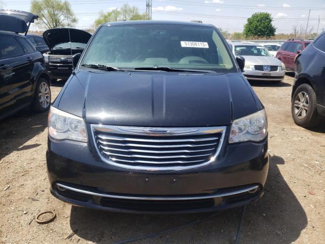 Photo 5 from auction – 2014 CHRYSLER TOWN & COU with VIN 2C4RC1BGXER208138
