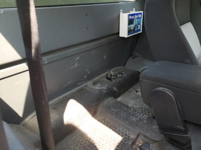 Photo 10 from auction – 2010 FORD RANGER SUP with VIN 1FTKR1EE8APA02547