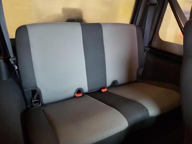 Photo 10 from auction – 2005 JEEP WRANGLER X with VIN 1J4FA39S45P355338