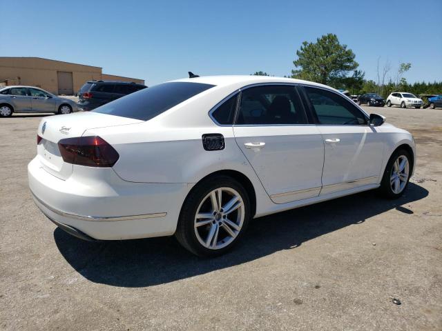 Photo 3 from auction – 2012 VOLKSWAGEN PASSAT SEL with VIN 1VWCN7A38CC010632