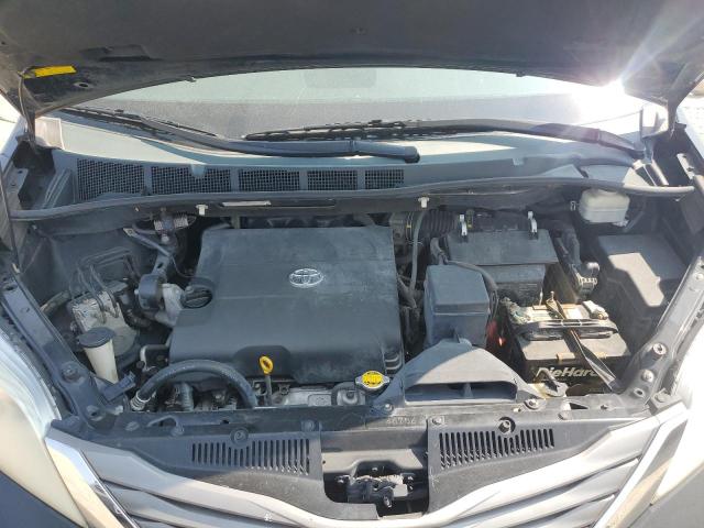 Photo 12 from auction – 2011 TOYOTA SIENNA XLE with VIN 5TDYK3DC7BS147497