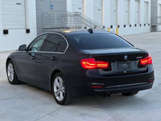 Photo 3 from auction – 2017 BMW 330 I with VIN WBA8B9G55HNU49527