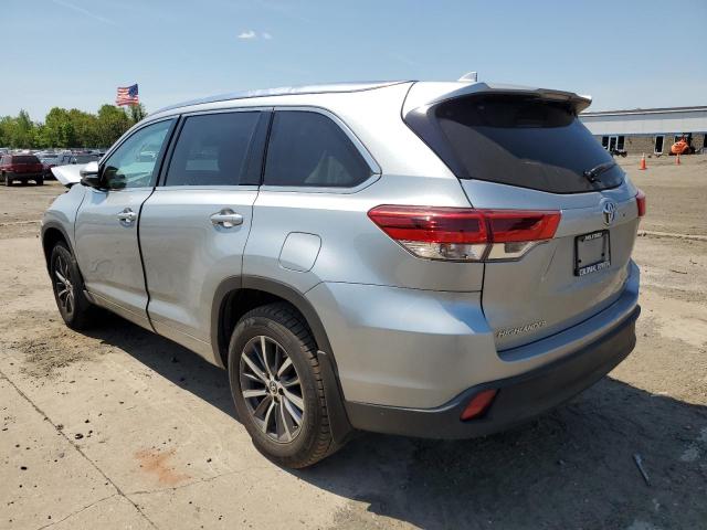 Photo 2 from auction – 2018 TOYOTA HIGHLANDER with VIN 5TDJZRFH9JS536455