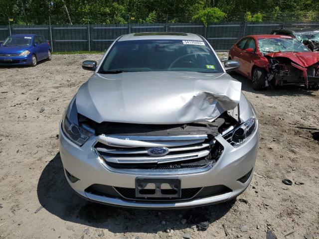 Photo 5 from auction – 2017 FORD TAURUS LIM with VIN 1FAHP2F87HG115128