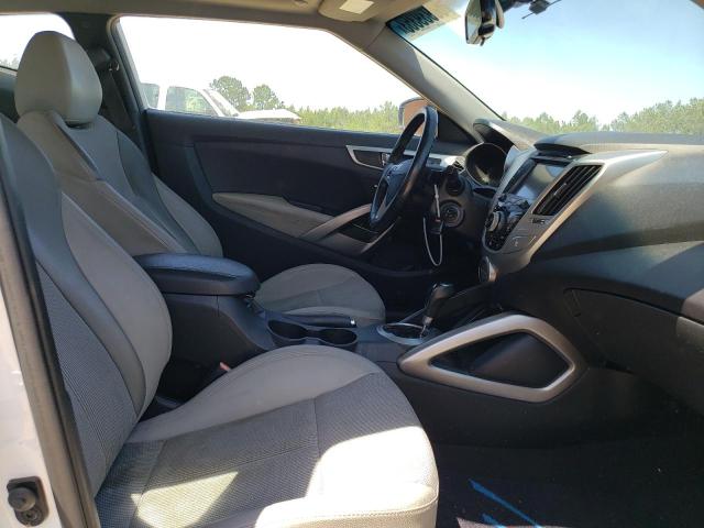 Photo 10 from auction – 2013 HYUNDAI VELOSTER with VIN KMHTC6AD2DU157256