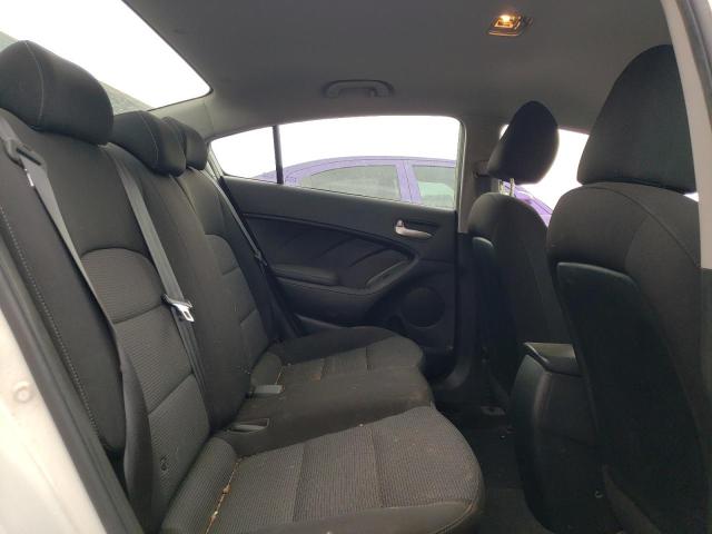 Photo 10 from auction – 2018 KIA FORTE LX with VIN 3KPFK4A79JE180286