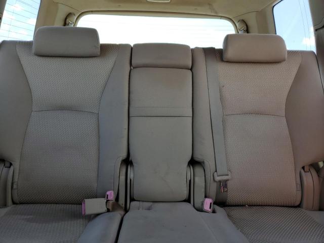 Photo 10 from auction – 2004 TOYOTA HIGHLANDER with VIN JTEDP21A240018596