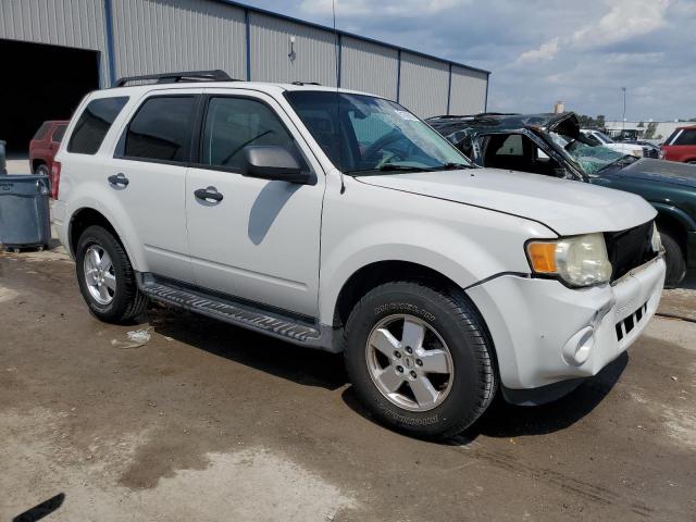 Photo 4 from auction – 2011 FORD ESCAPE XLT with VIN 1FMCU0DG2BKA79022