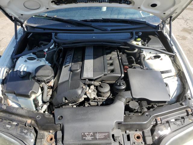 Photo 11 from auction – 2004 BMW 330 XI with VIN WBAEW53464PG11101