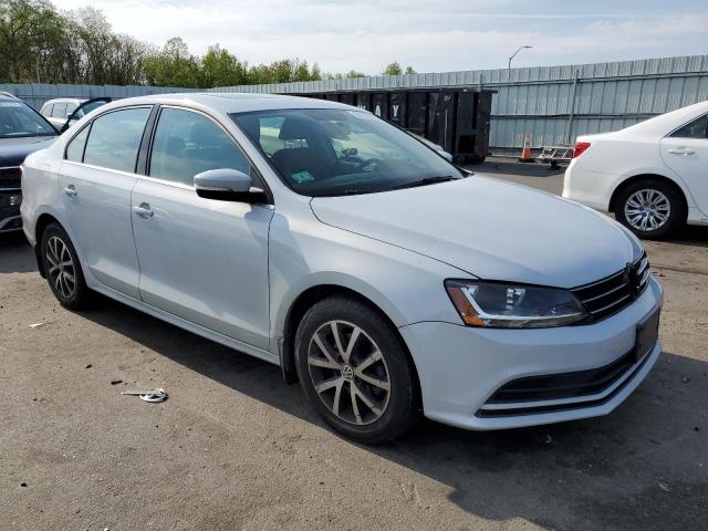 Photo 4 from auction – 2017 VOLKSWAGEN JETTA SE with VIN 3VWDB7AJ7HM285541