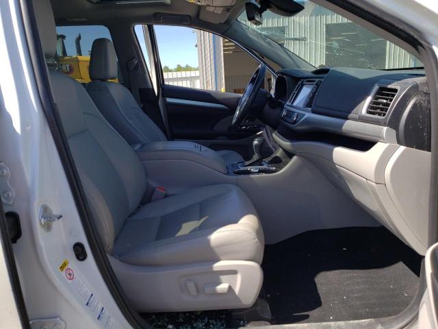 Photo 7 from auction – 2018 TOYOTA HIGHLANDER with VIN 5TDJZRFH4JS811553