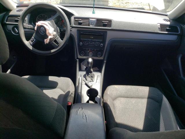 Photo 8 from auction – 2013 VOLKSWAGEN PASSAT S with VIN 1VWAP7A3XDC013003